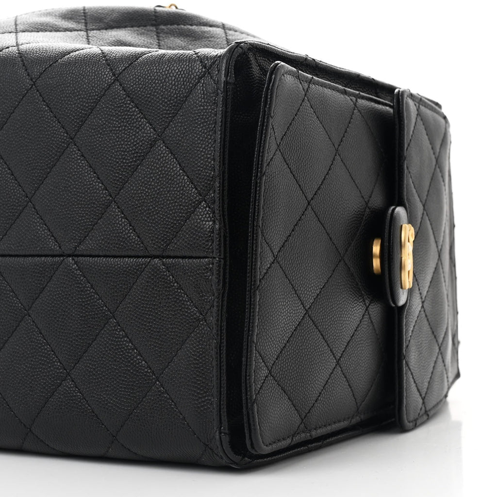 Caviar Quilted Medium Chanel 25 Handbag Black