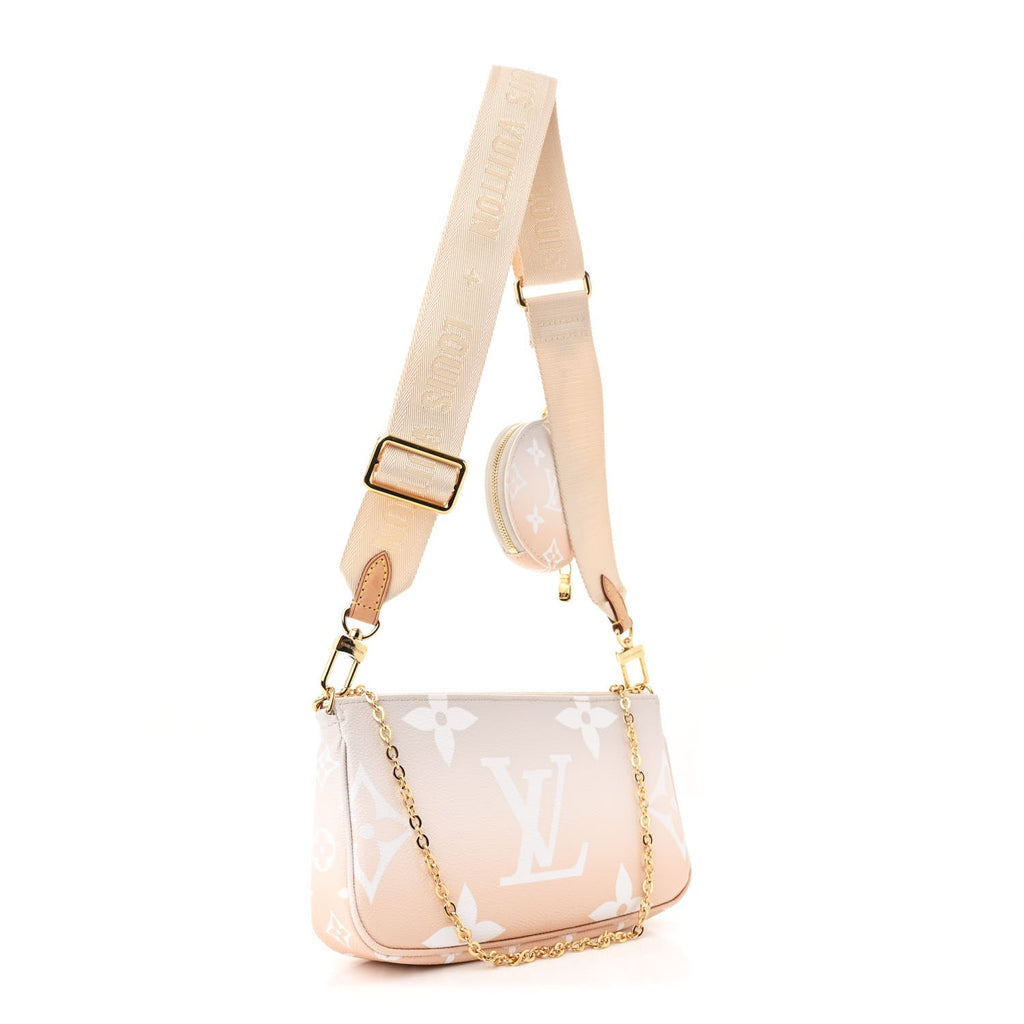 Monogram Giant By The Pool Multi Pochette Accessories Brume