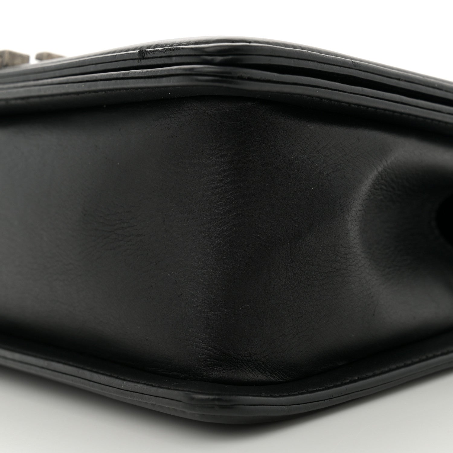 Calfskin Quilted Medium Boy Flap Black