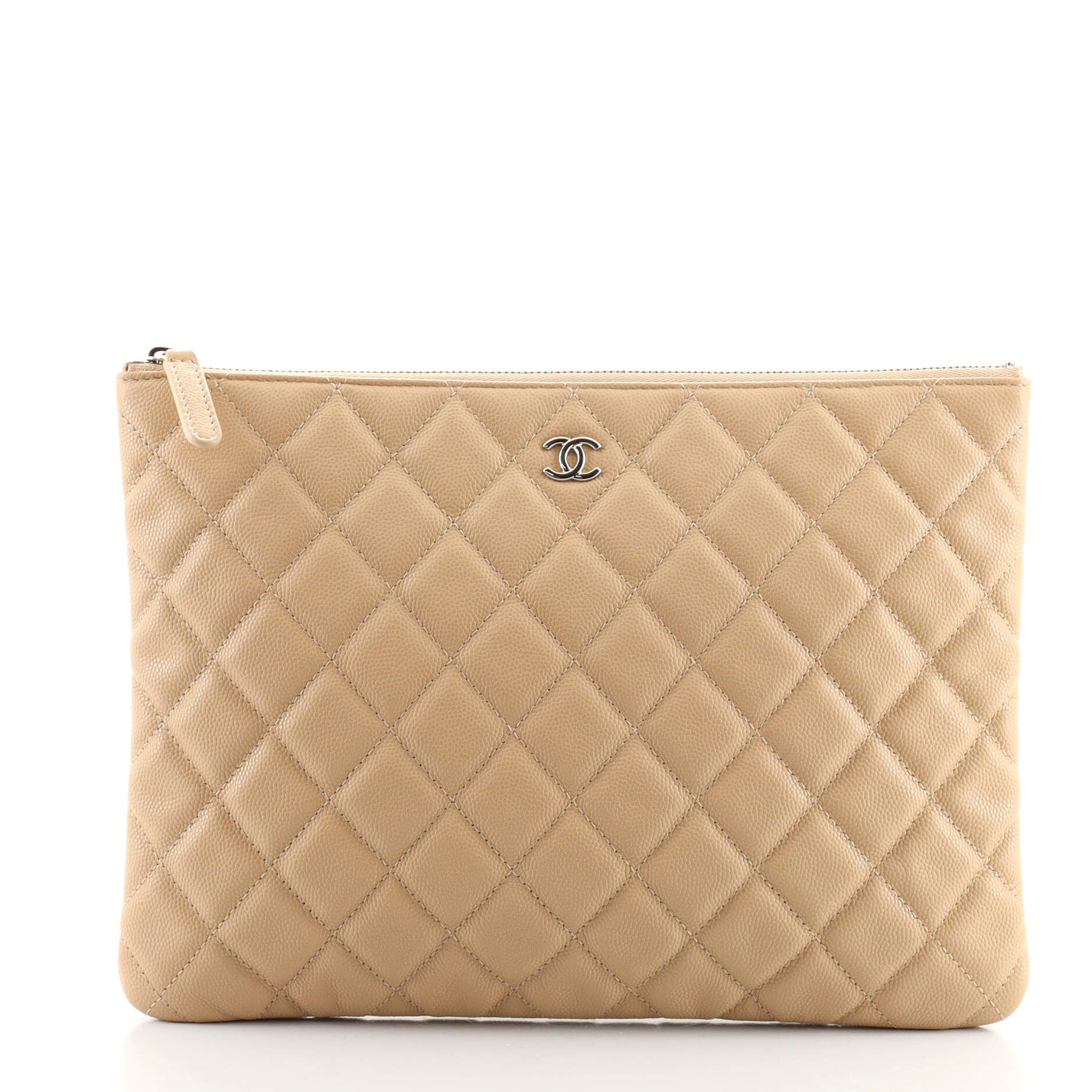 O Case Clutch Quilted Caviar Medium