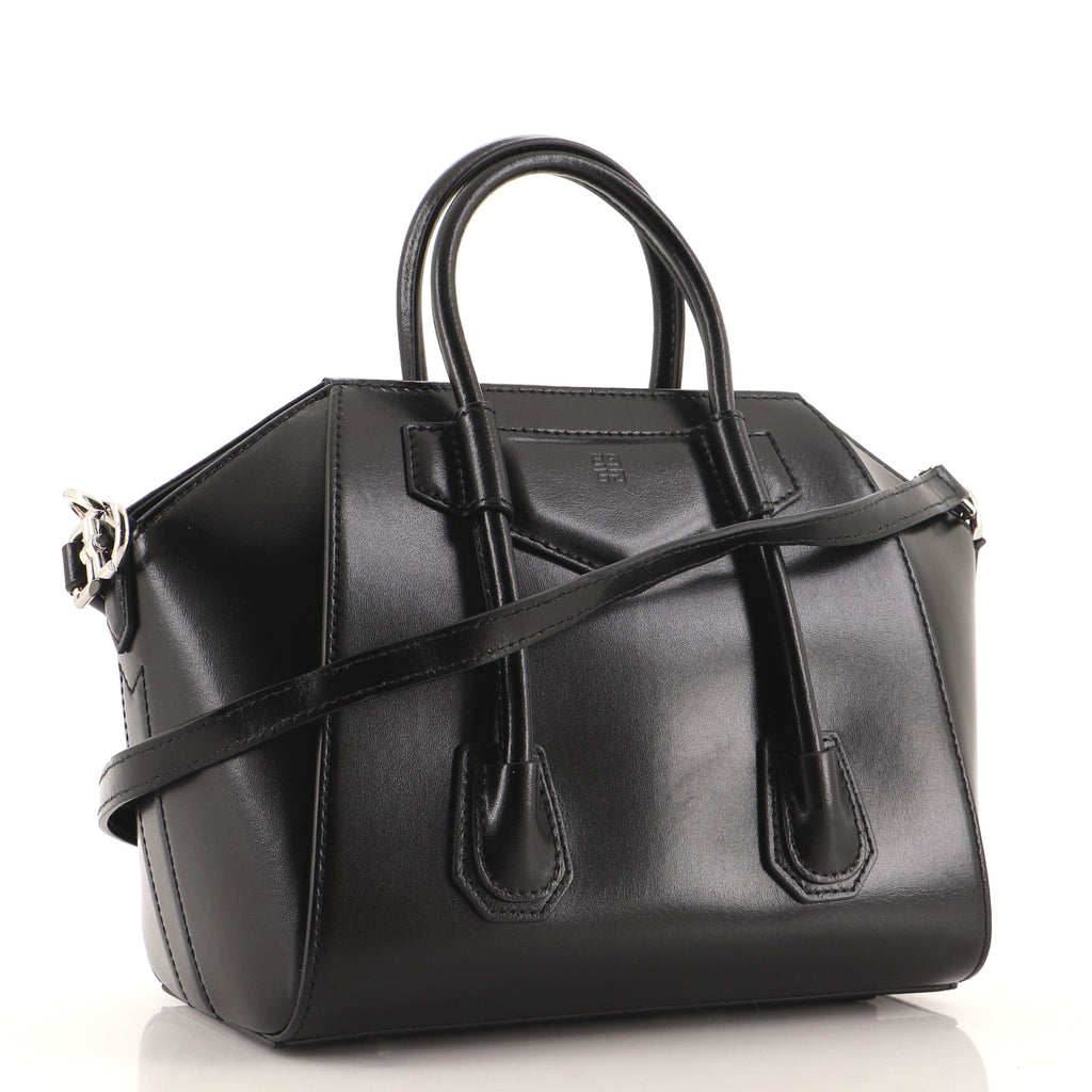 Antigona Lock Bag Leather Mini