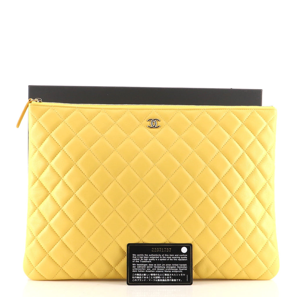 O Case Clutch Quilted Lambskin Large