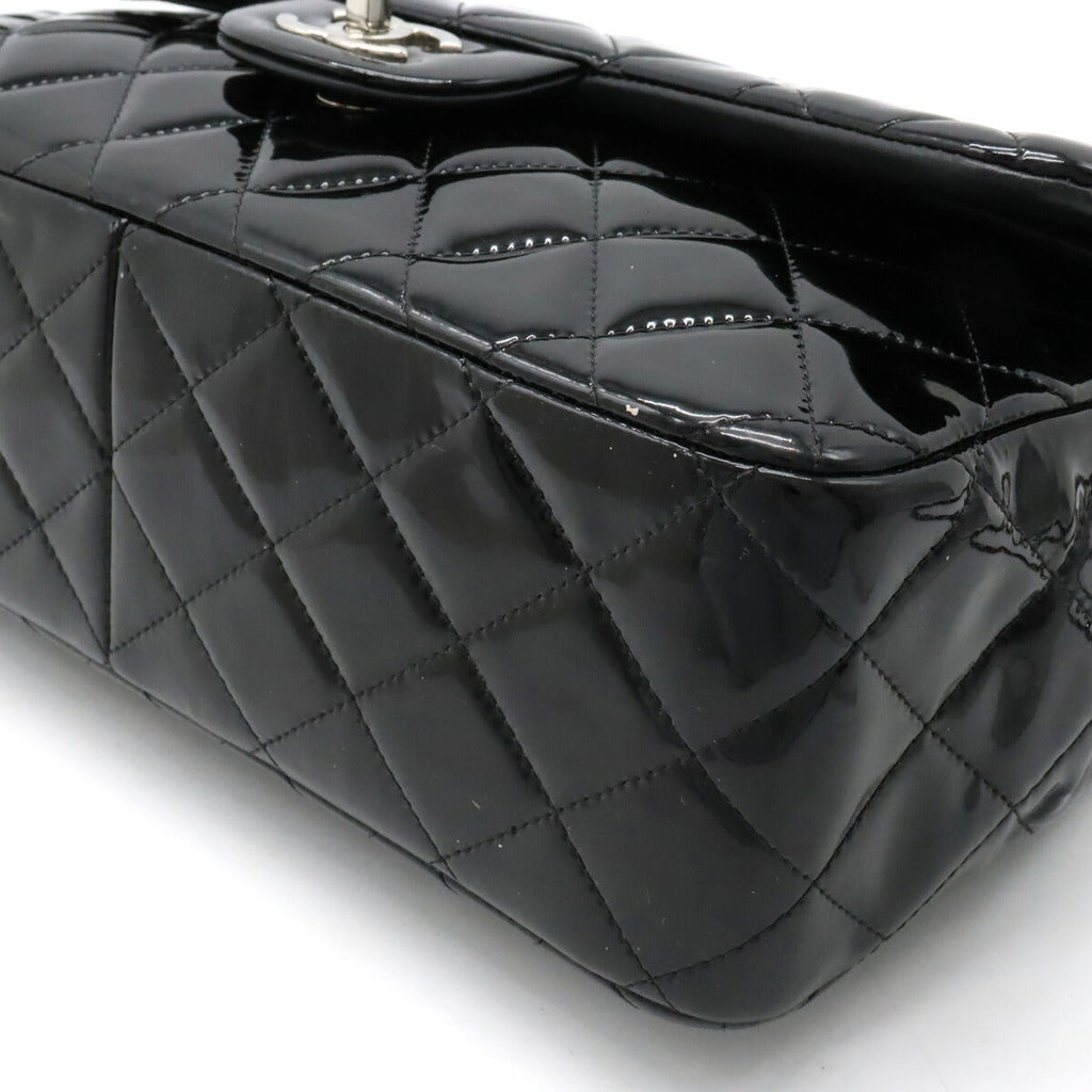 Chanel Matelassé30 Patent Leather Shoulder Bag