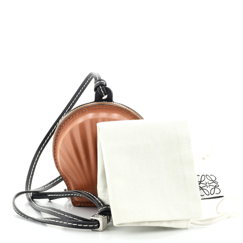 Seashell Pouch Calfskin Mini