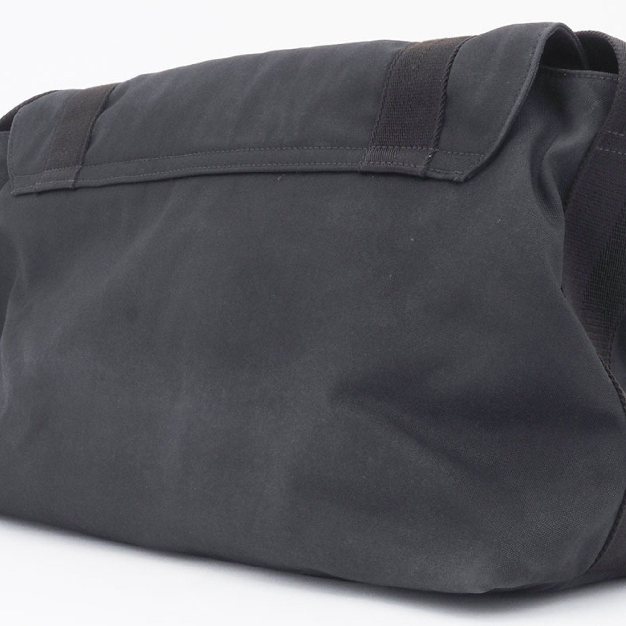 Gucci Messenger