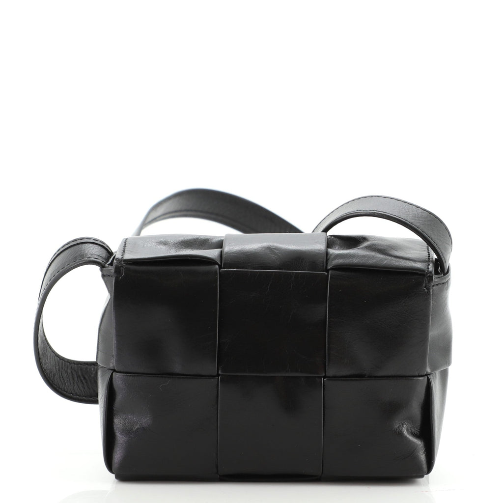 Cassette Crossbody Bag Maxi Intrecciato Leather Extra Mini