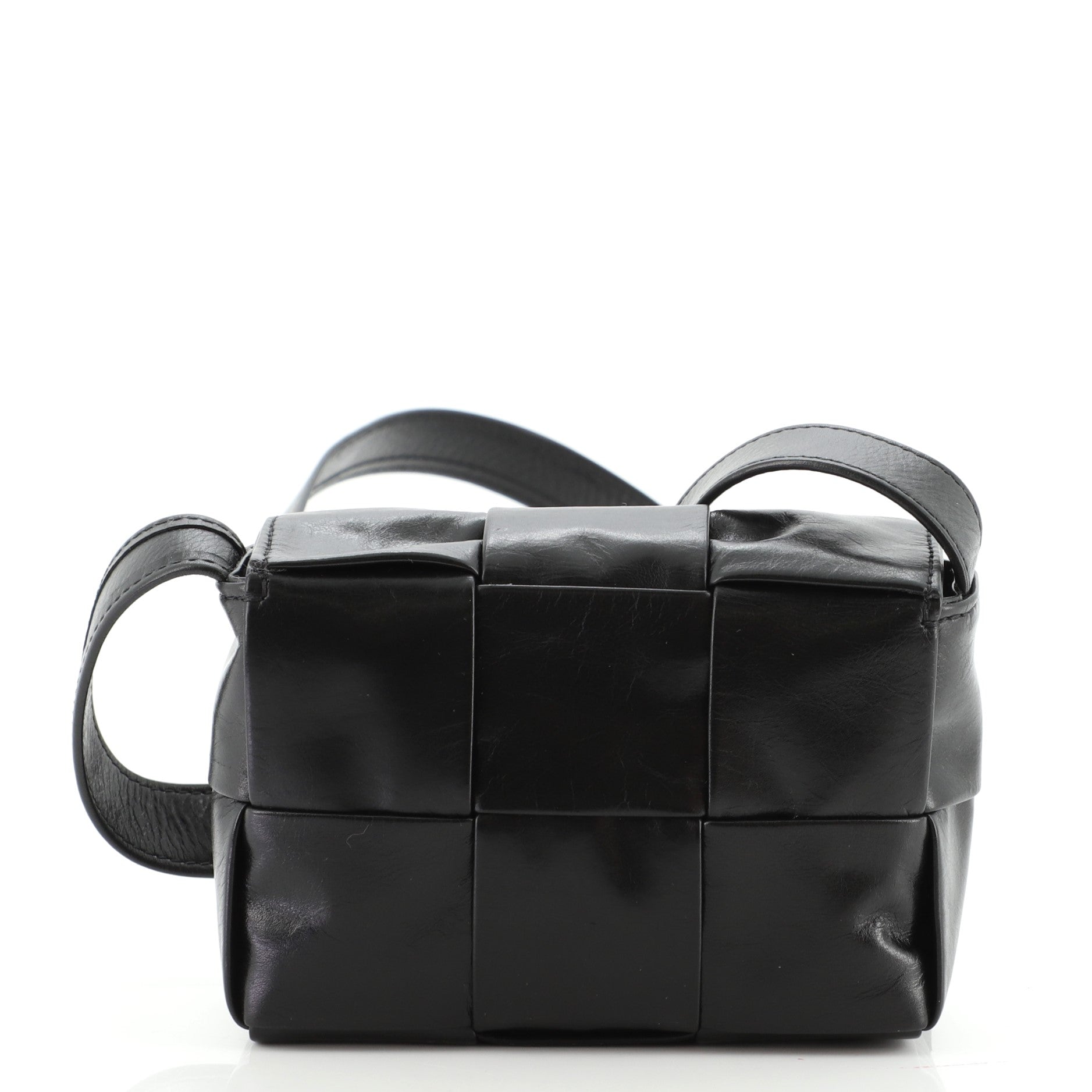 Cassette Crossbody Bag Maxi Intrecciato Leather Extra Mini