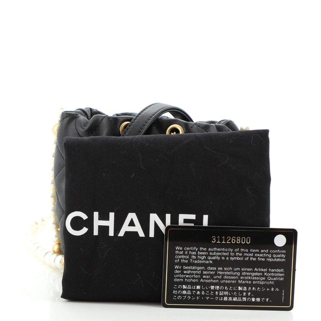 About Pearls Bucket Bag Quilted Calfskin Mini