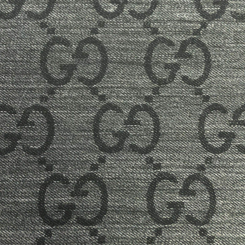 Gucci --