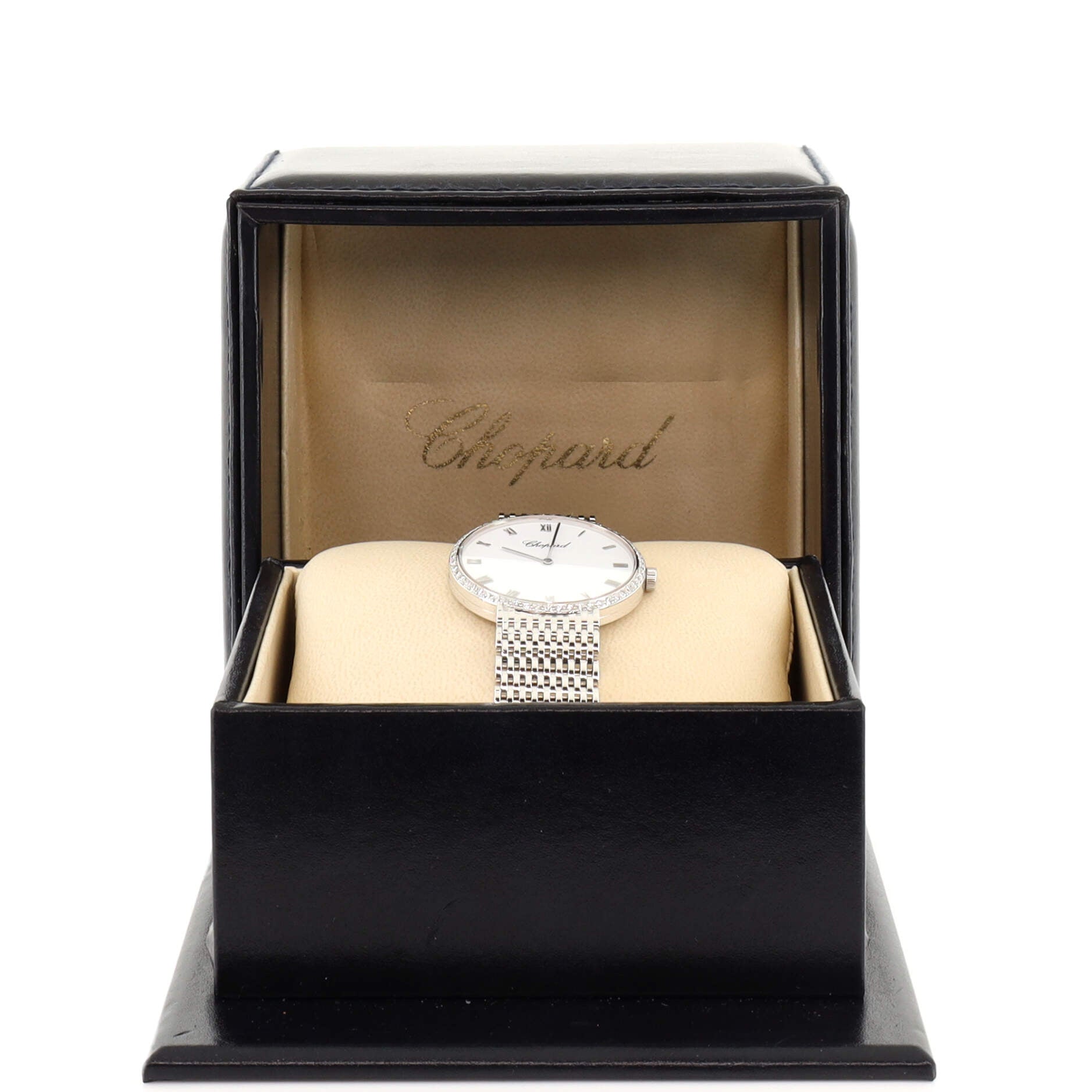 Classic Round Manual Watch White Gold with Diamond Bezel 34