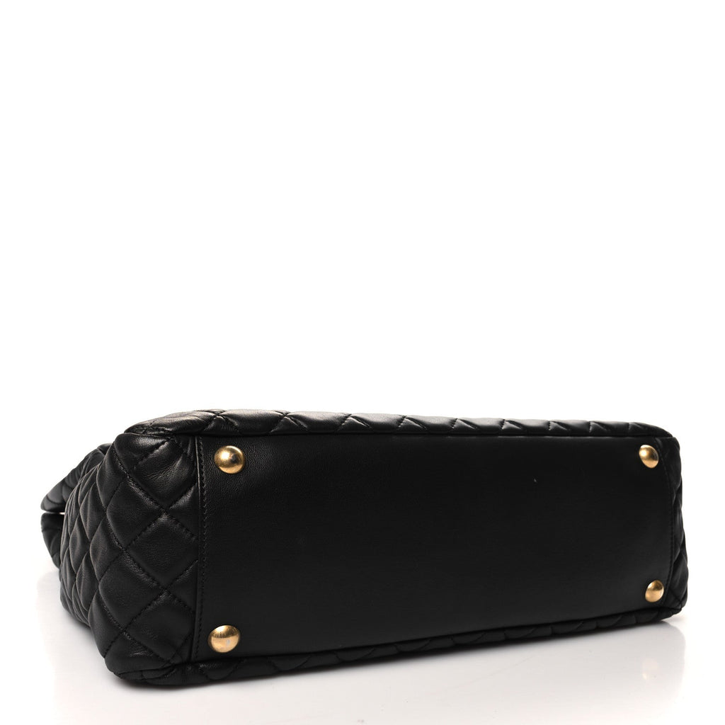 Lambskin Quilted CC Pocket Shopping Tote Black