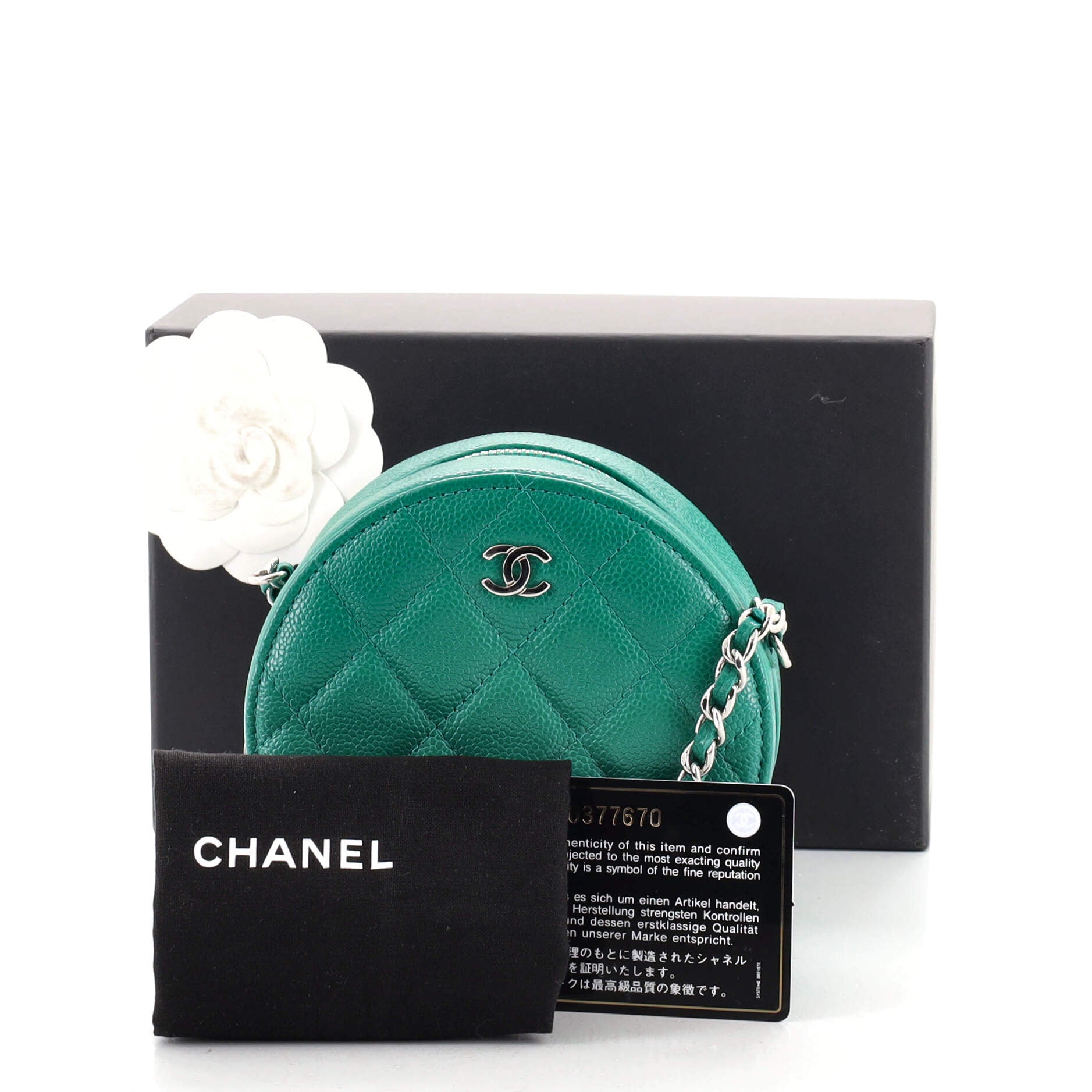 Round Clutch with Chain Quilted Caviar Mini