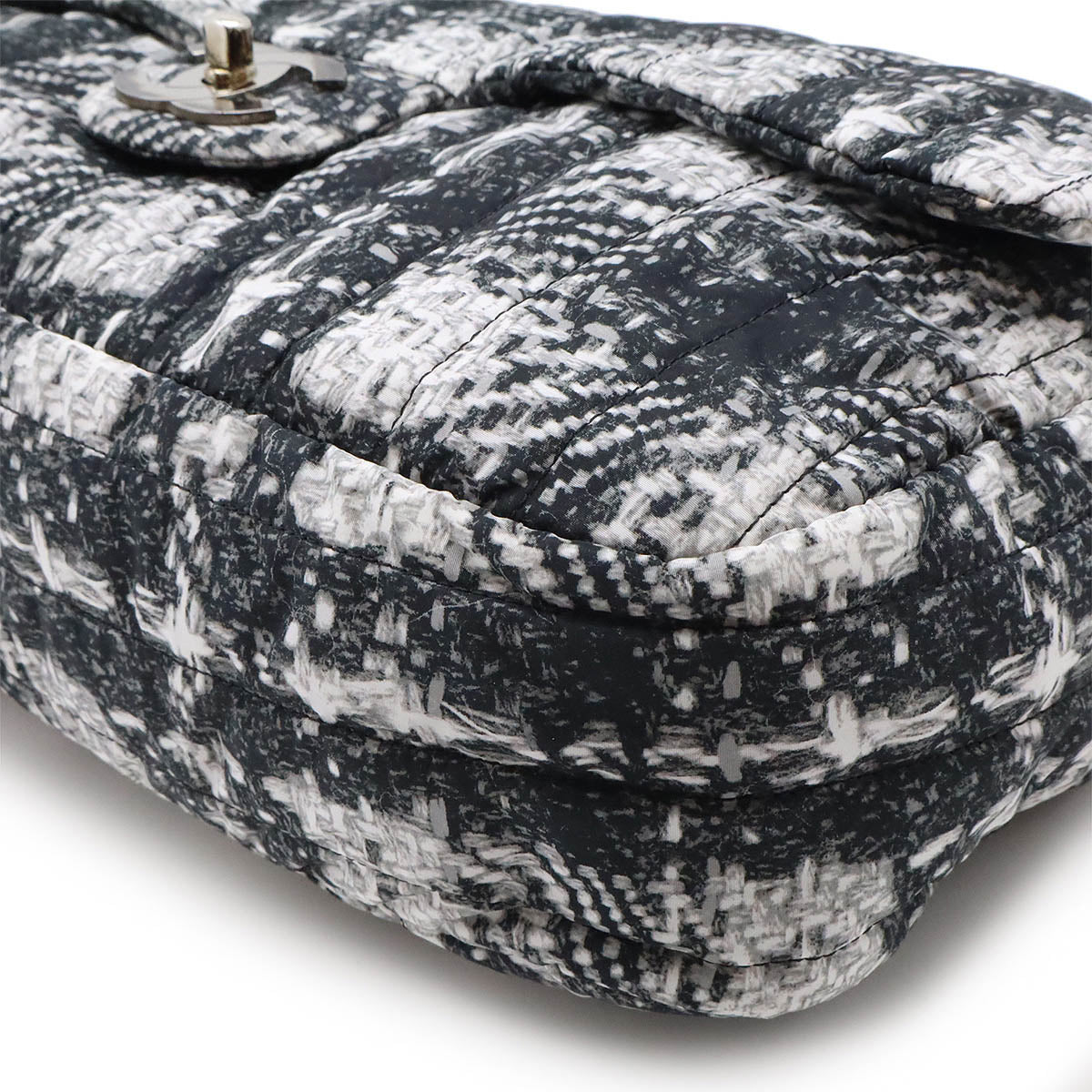 Chanel Nylon Tweed Print Coco Mark Chain Shoulder Bag Shoulder Bag