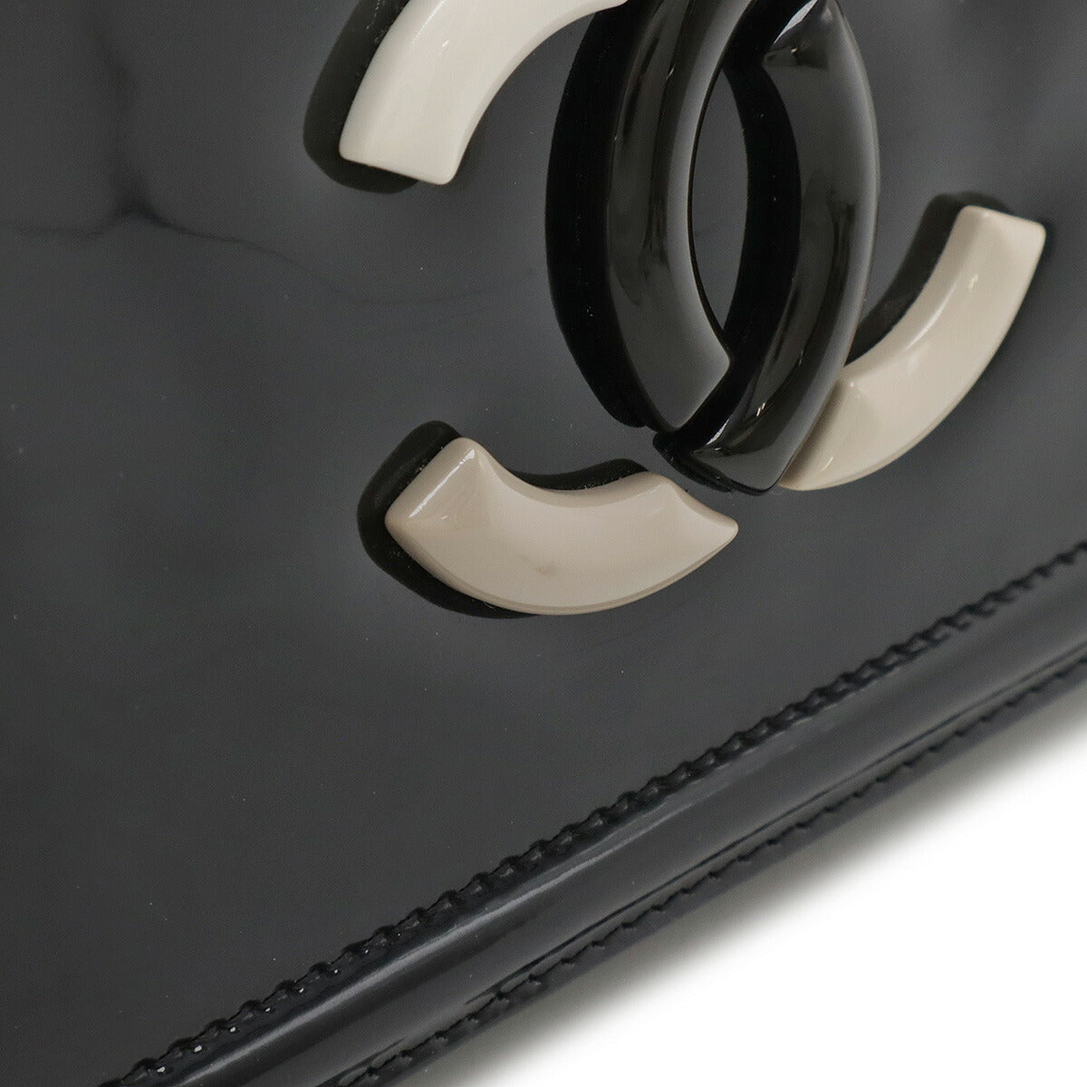 Chanel Enamel/Lambskin Lipstick Coco Mark Chain Shoulder Bag