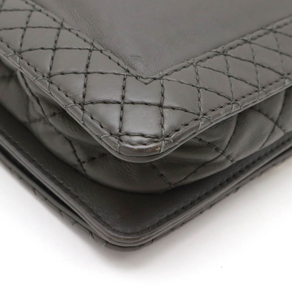 Chanel Boy Chanel Leather Shoulder Bag