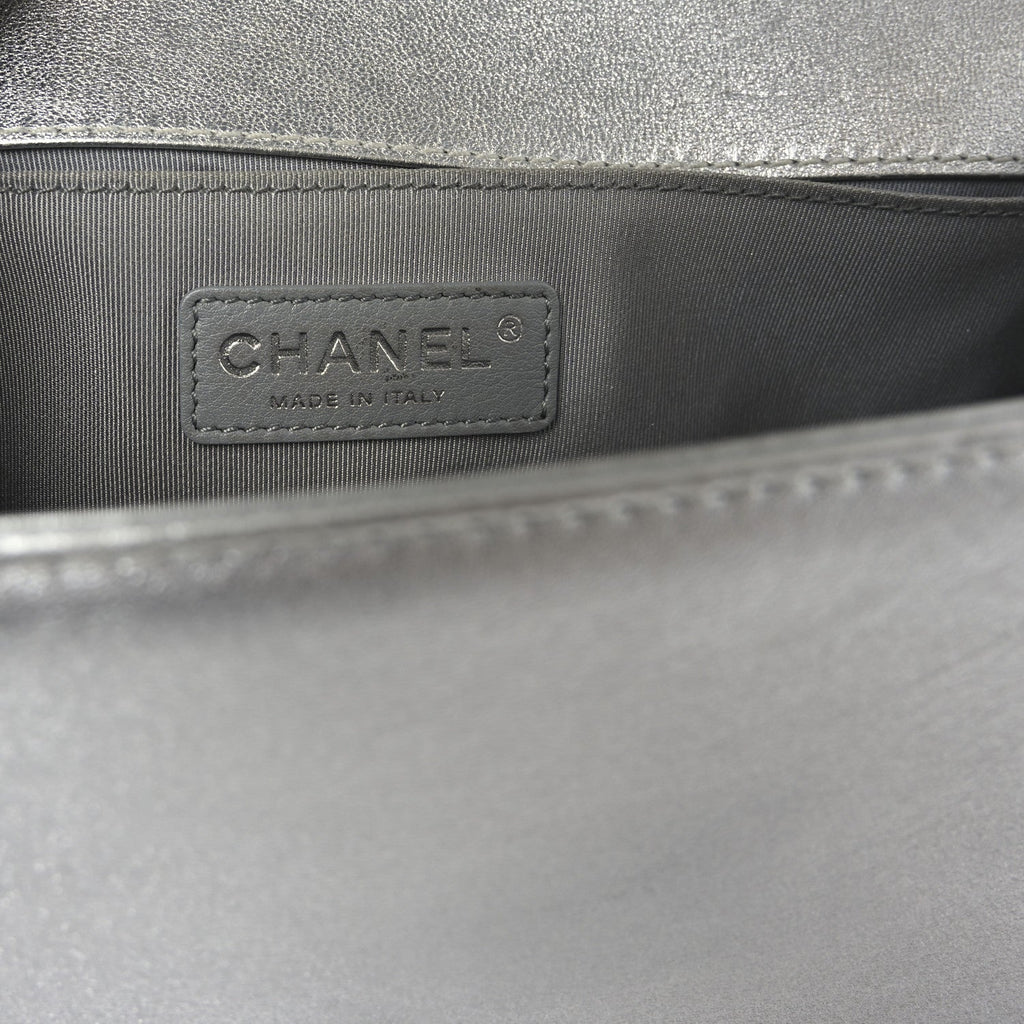 Metallic Lambskin Perforated Quilted Medium Boy Flap Argent