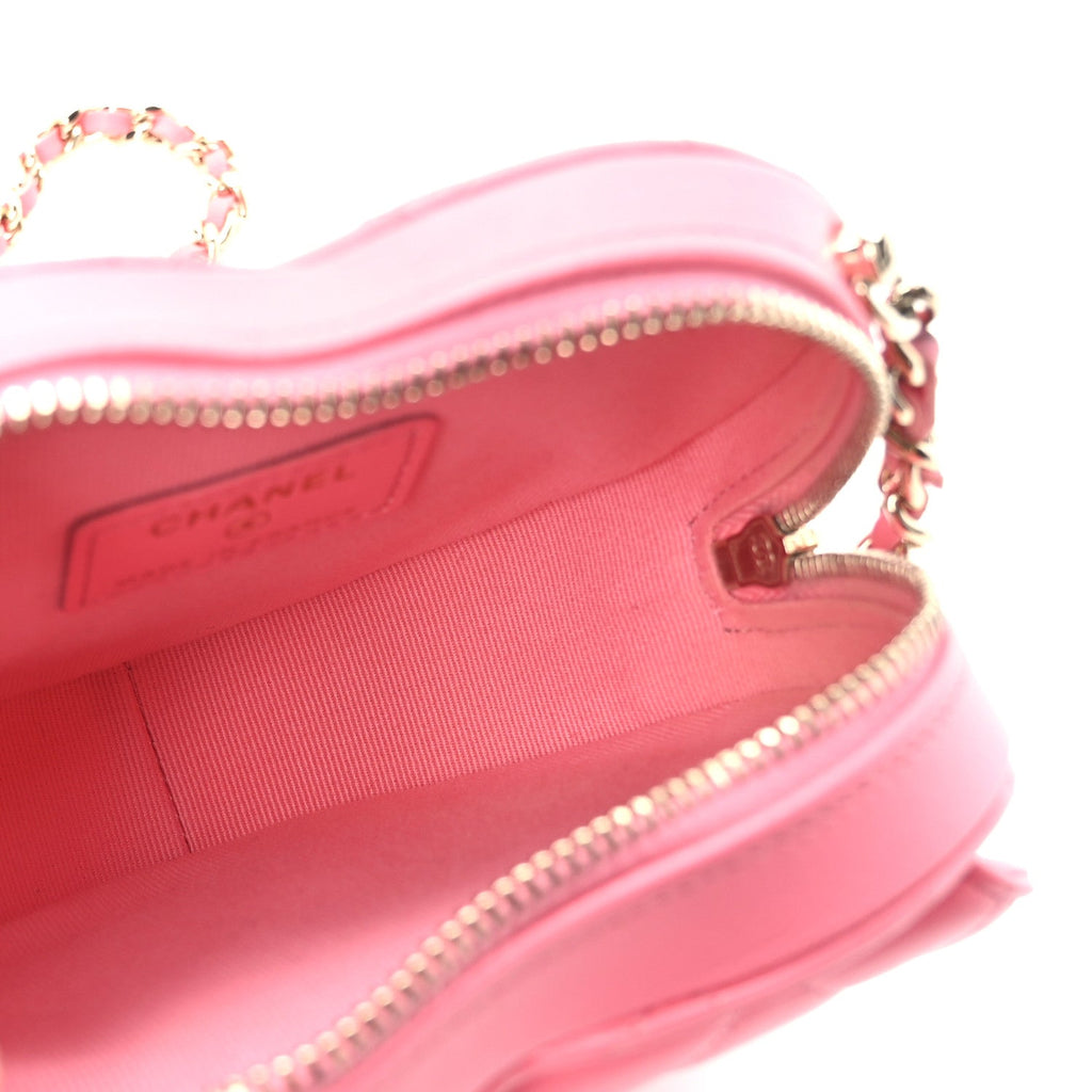 Lambskin Quilted CC In Love Heart Clutch With Chain Pink