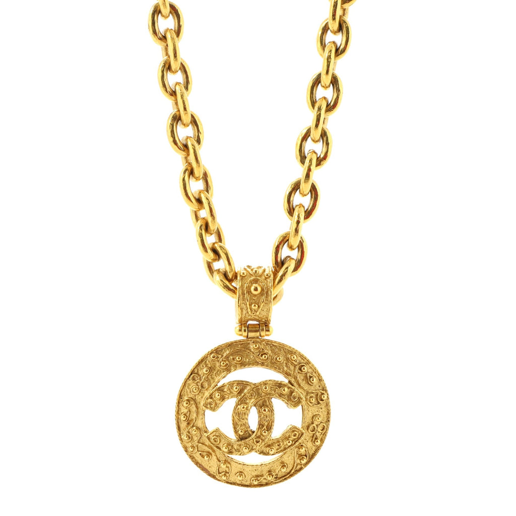 Vintage CC Round Pendant Long Necklace Metal