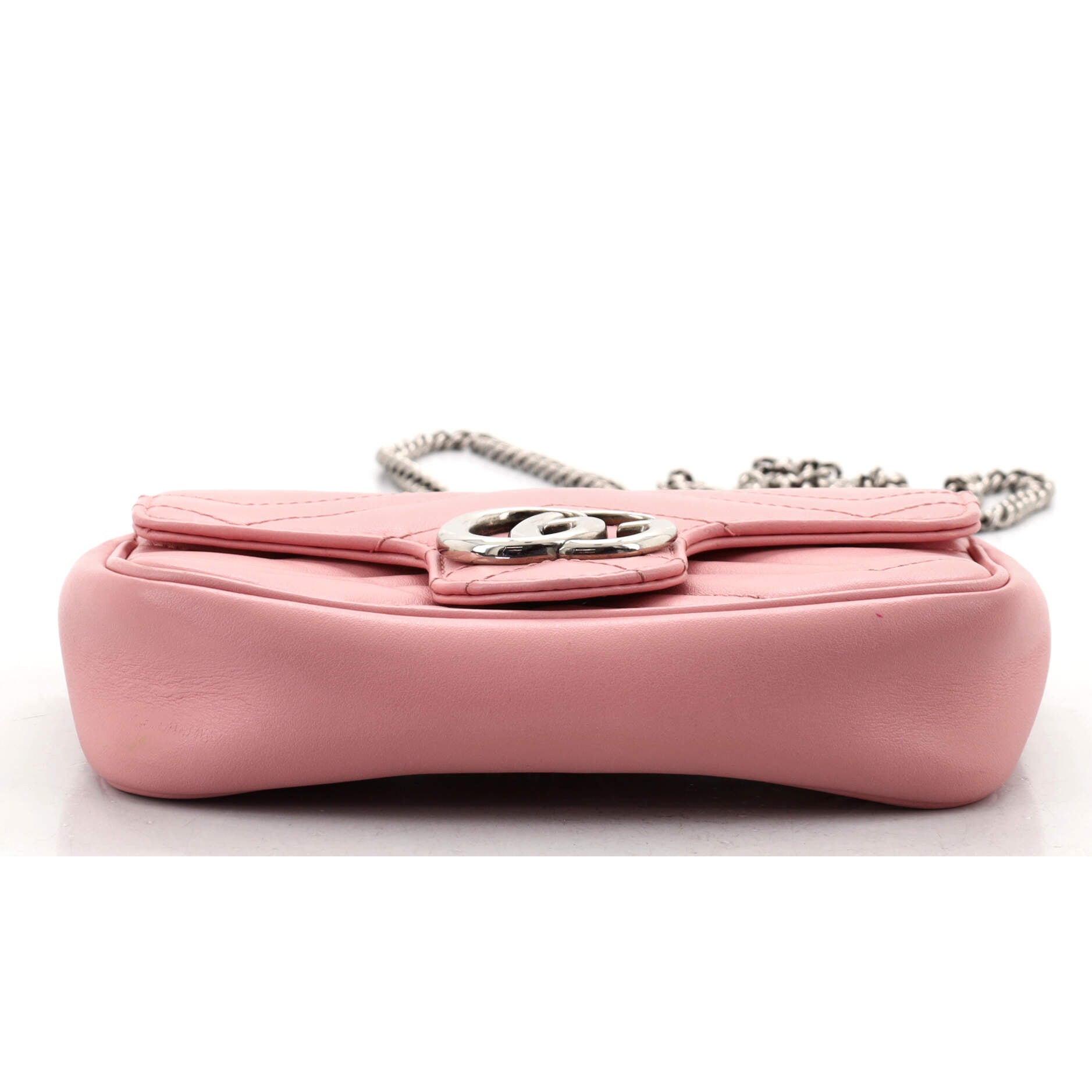 GG Marmont Flap Bag Matelasse Leather Super Mini