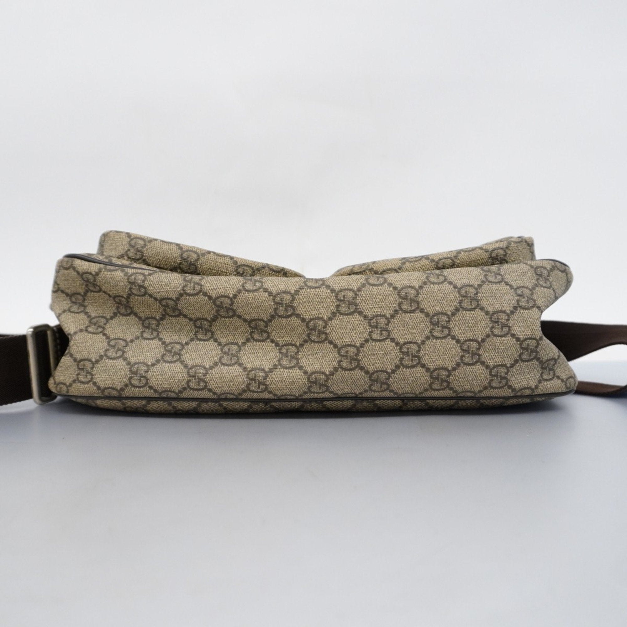 Gucci Messenger