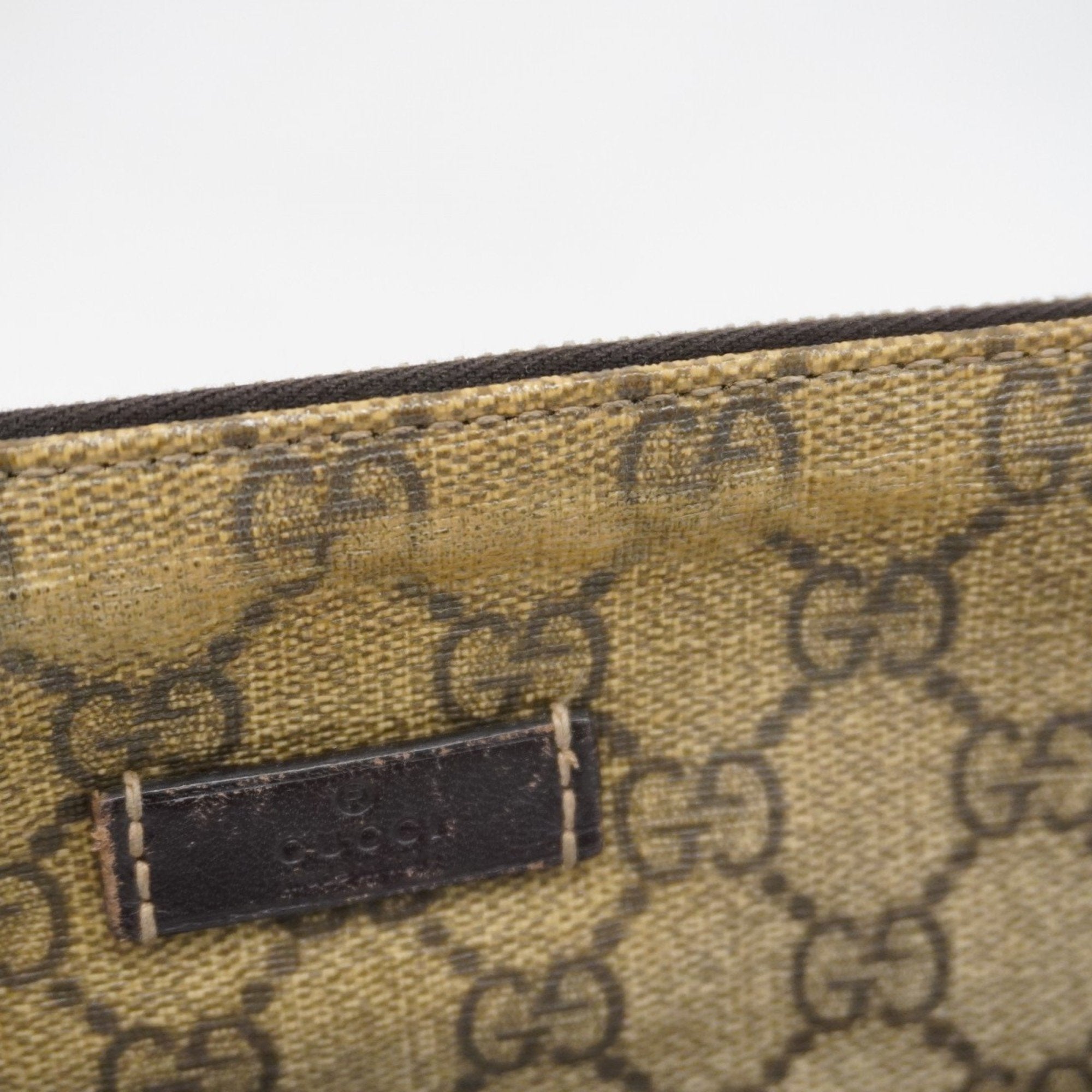 Gucci Messenger