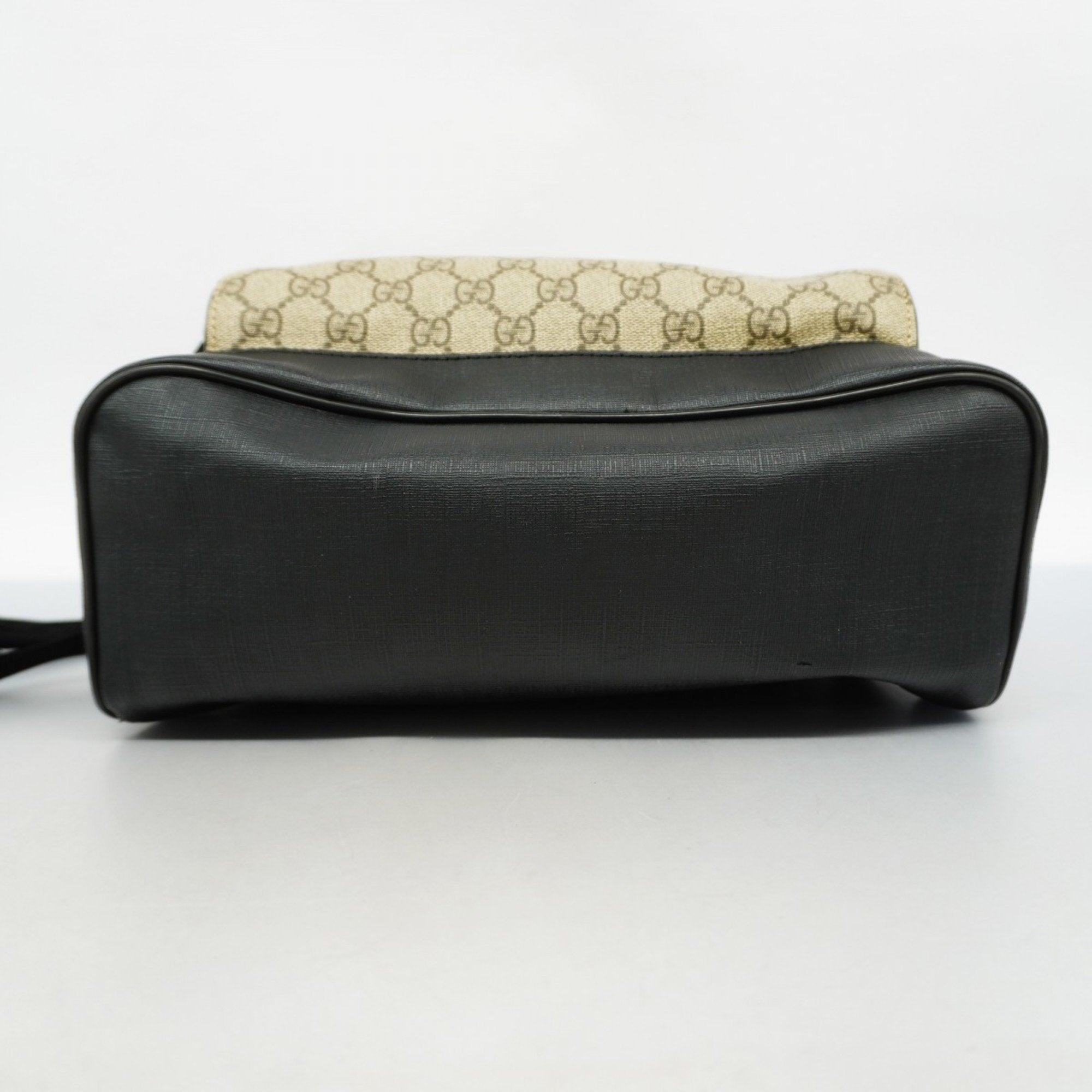 Gucci GG canvas