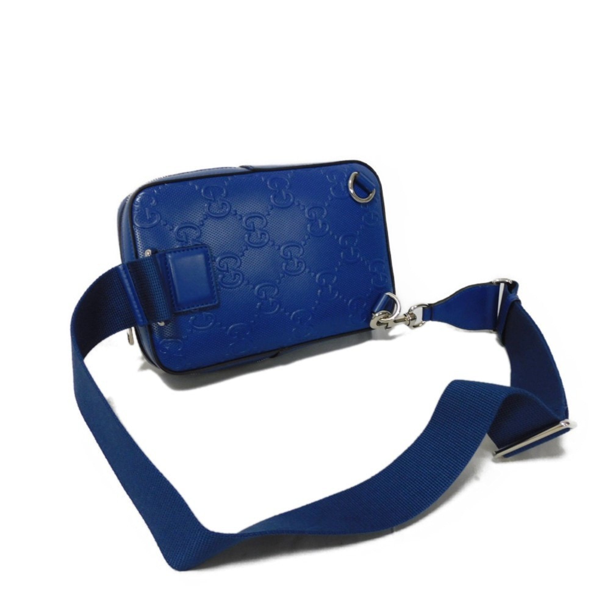 Gucci GG emboss�