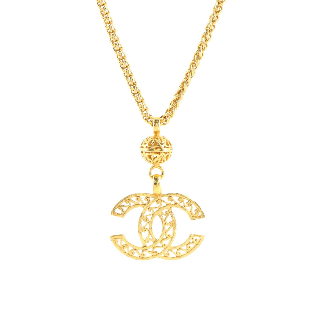 Vintage CC Cut-Out Pendant Necklace Metal
