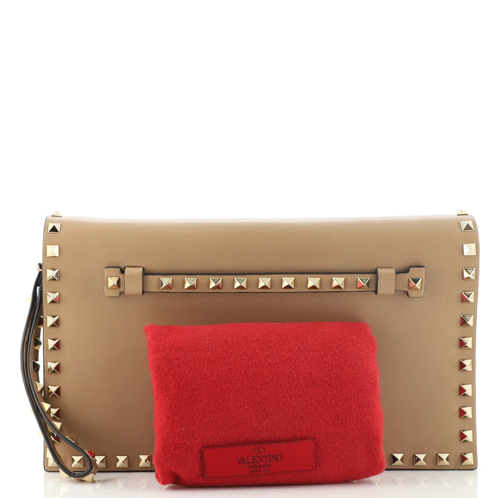 Rockstud Flap Clutch Leather