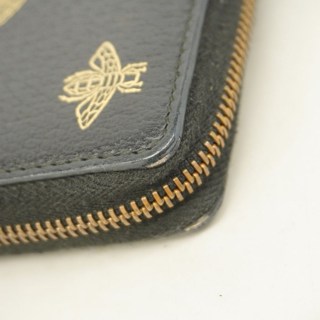 Gucci Zip around