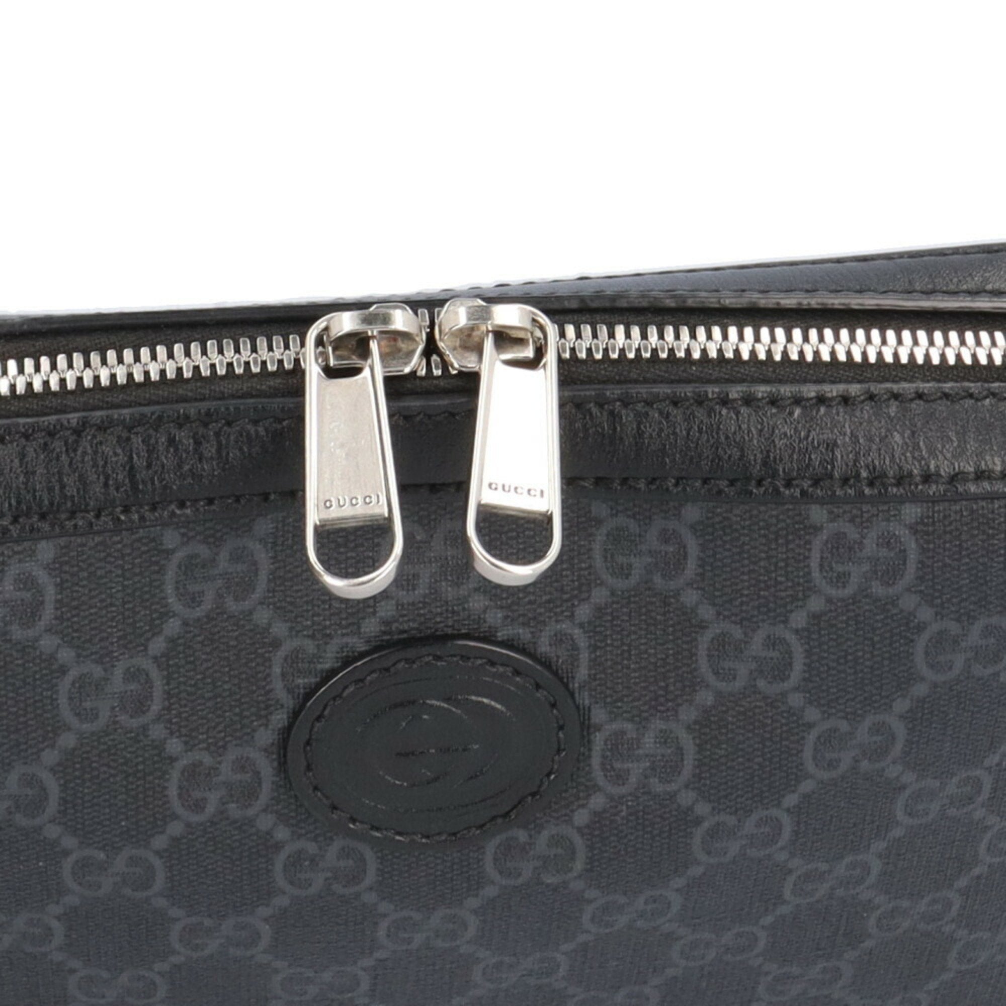 Gucci Interlocking Buckle