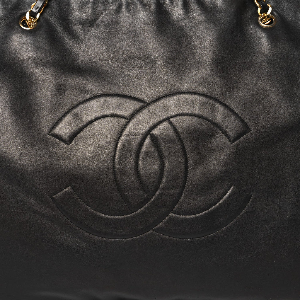 Lambskin Timeless CC Shoulder Bag Black