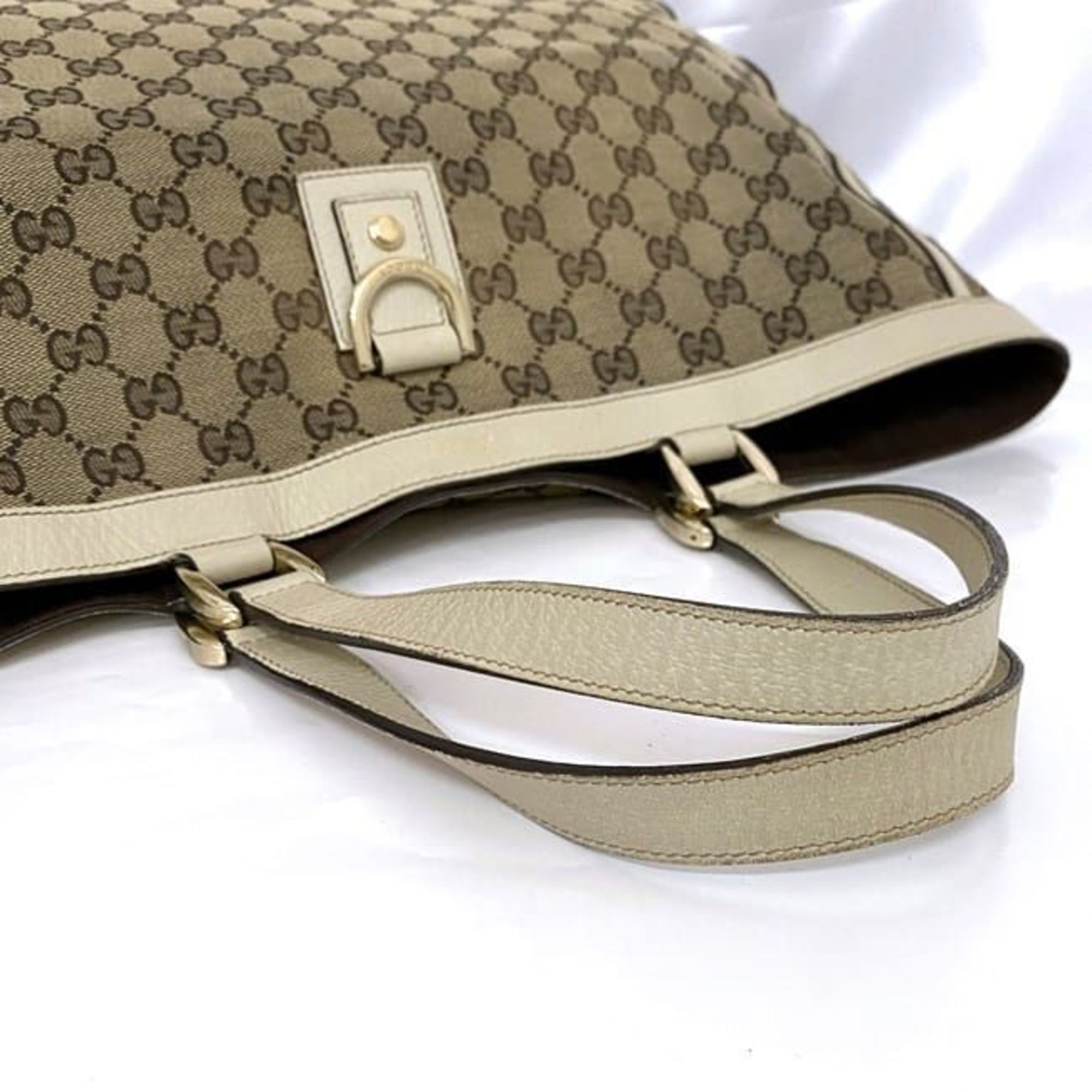 Gucci Abbey