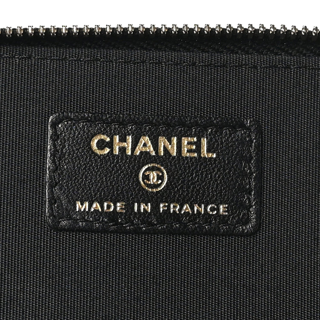 Lambskin Quilted Small Top Handle Vanity Case With Chain Black