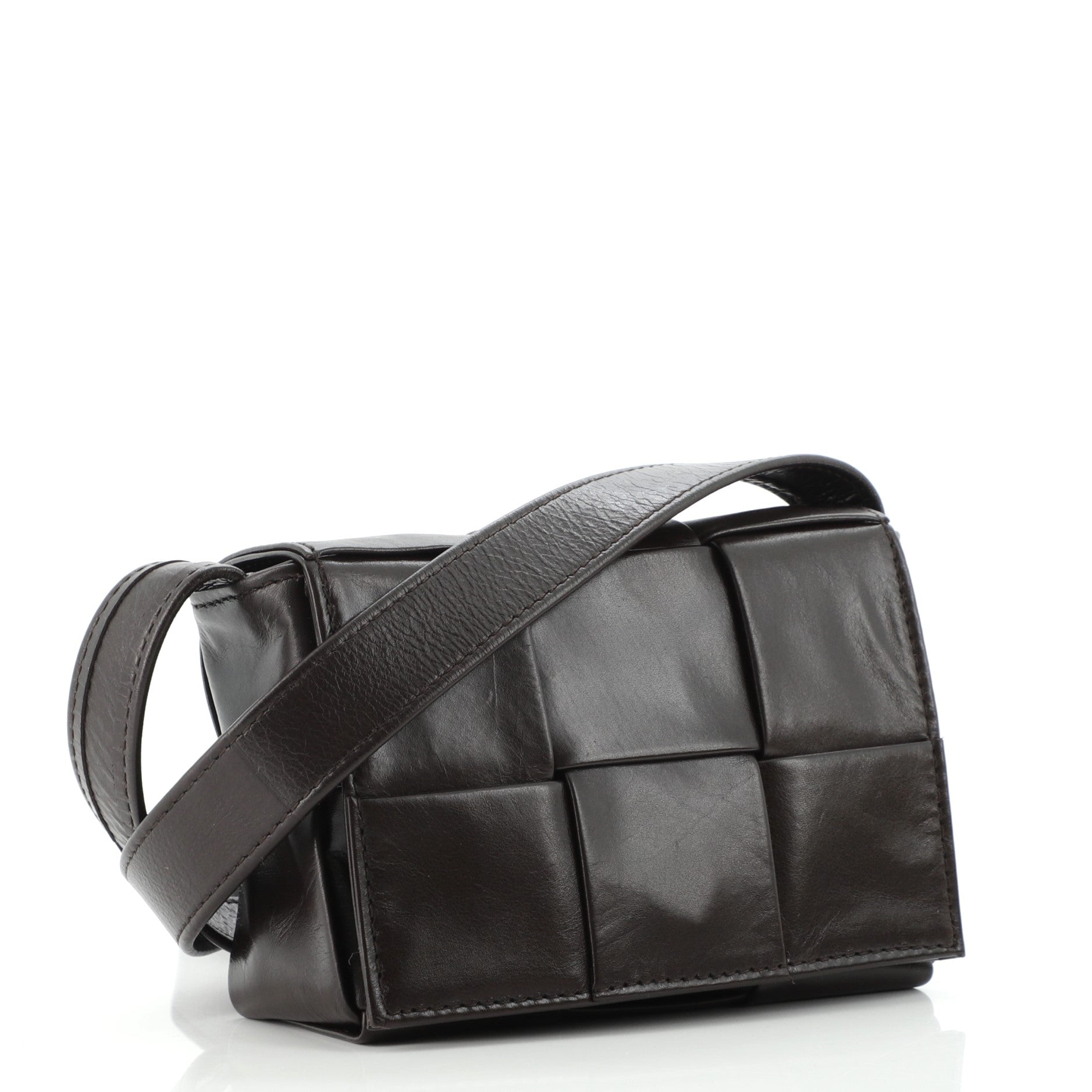 Cassette Crossbody Bag Maxi Intrecciato Leather Extra Mini