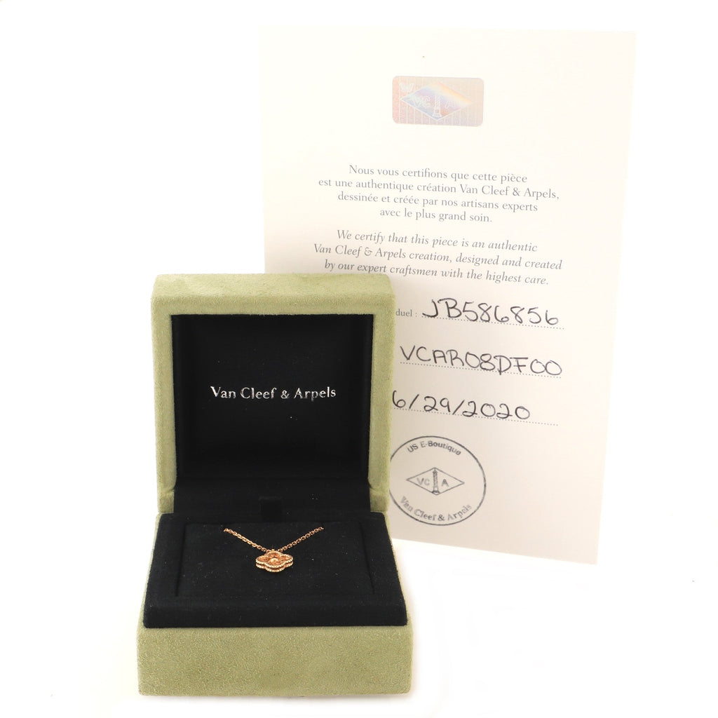 Sweet Alhambra Pendant Necklace 18K Rose Gold