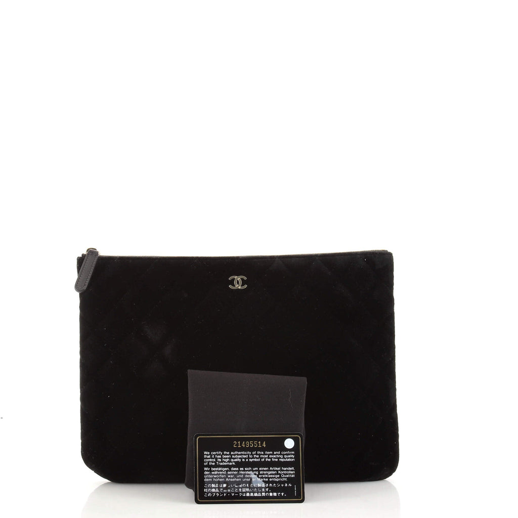 O Case Clutch Quilted Velvet Medium