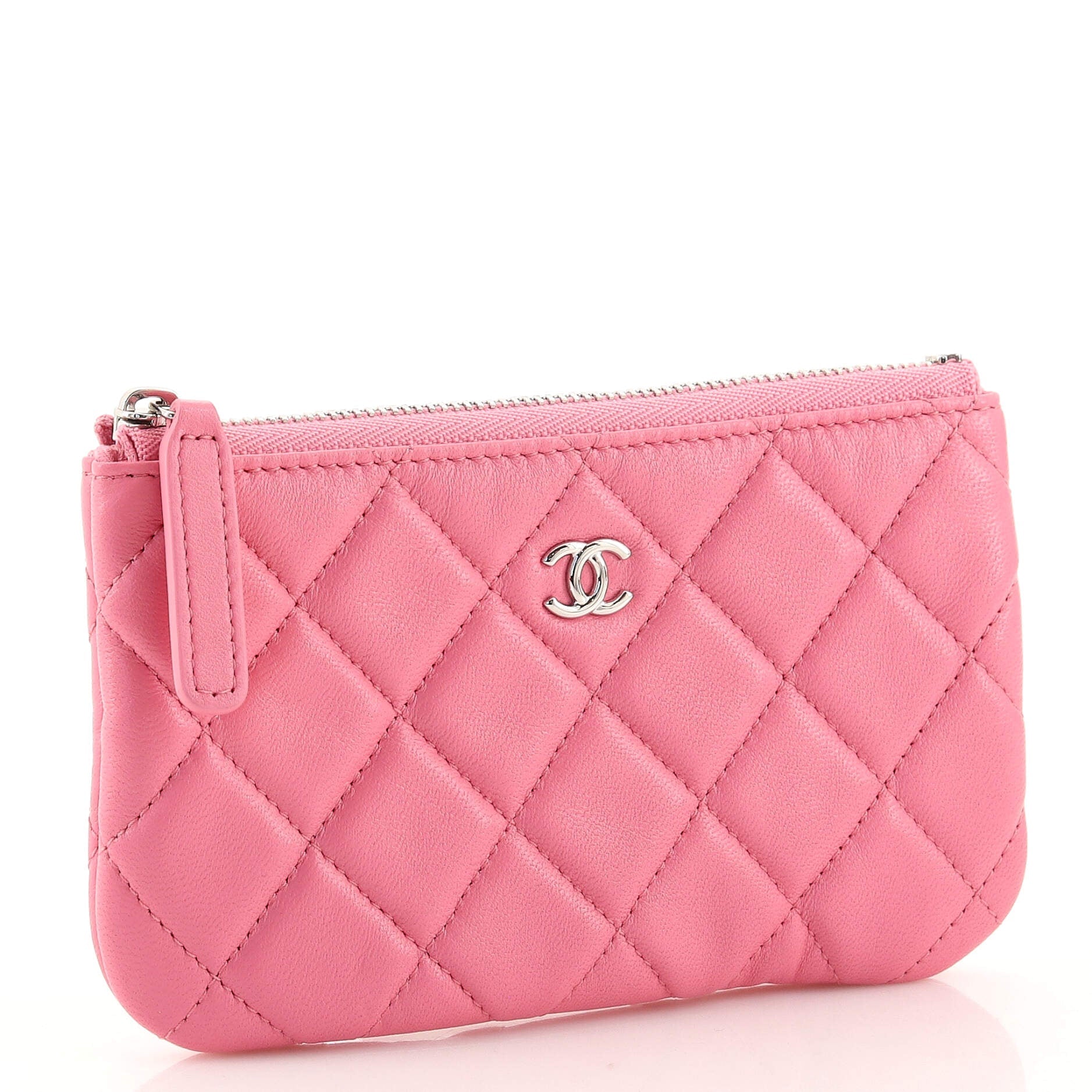 Classic O Case Pouch Quilted Lambskin Mini