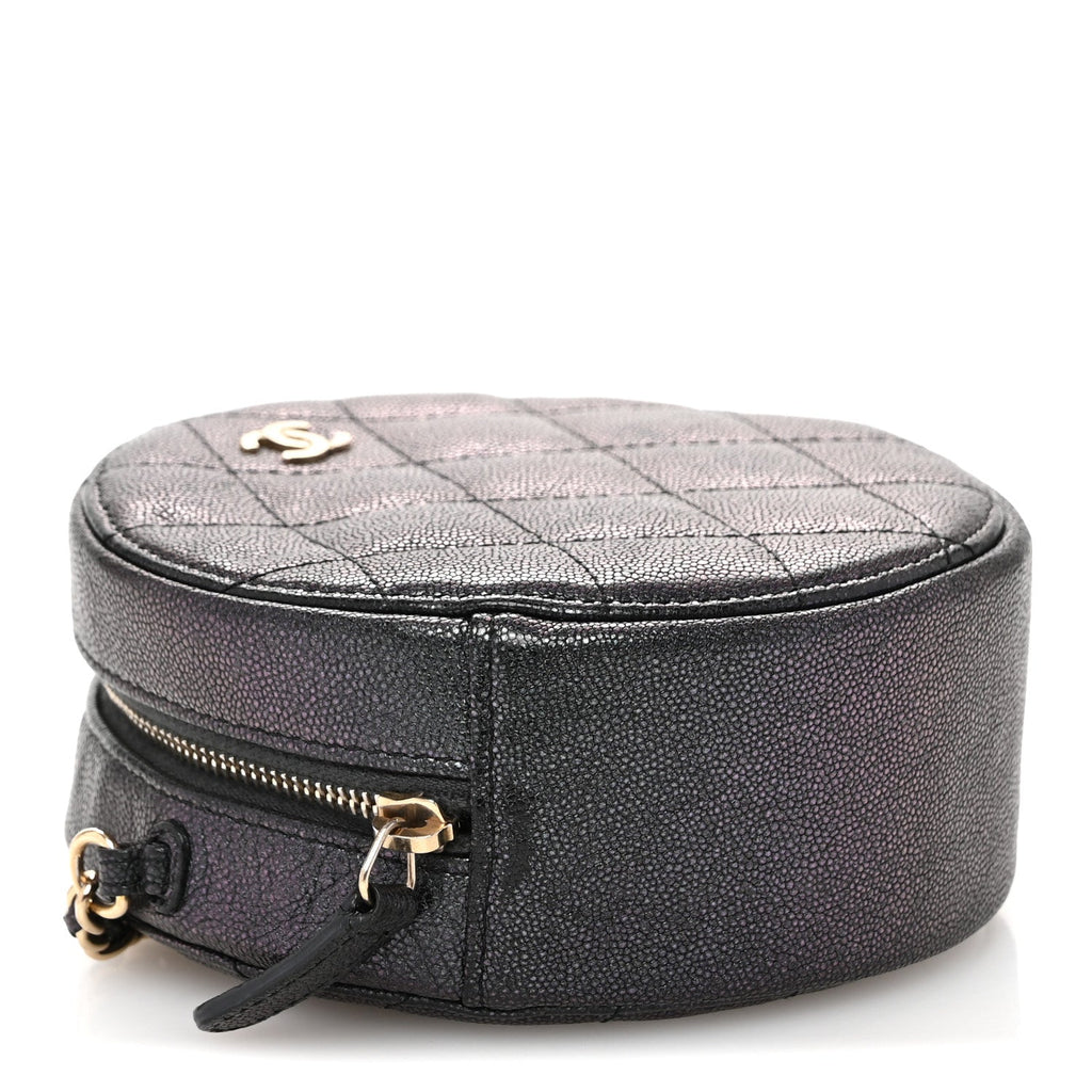 Iridescent Caviar Quilted Round Clutch With Chain Black