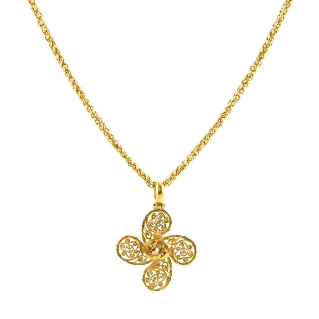 Vintage Clover Pendant Necklace Metal