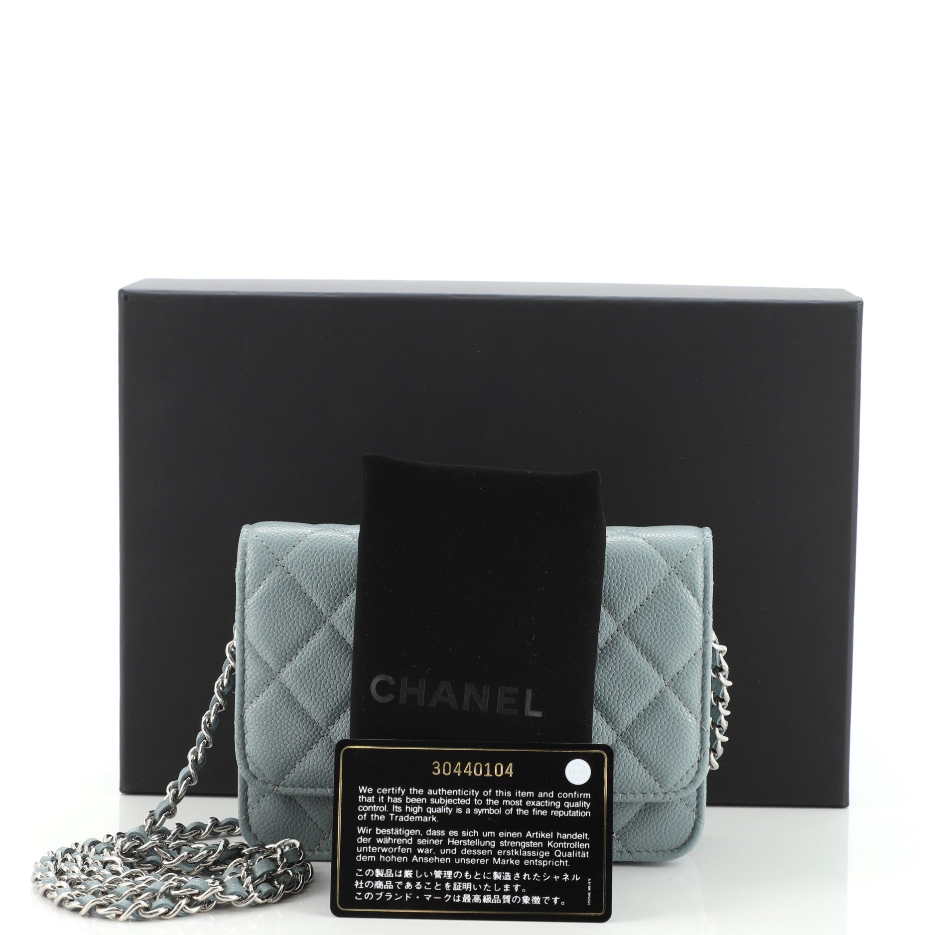 Wallet on Chain Quilted Caviar Mini