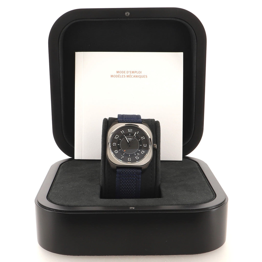 H08 Automatic Watch DLC Titanium and Nylon 39