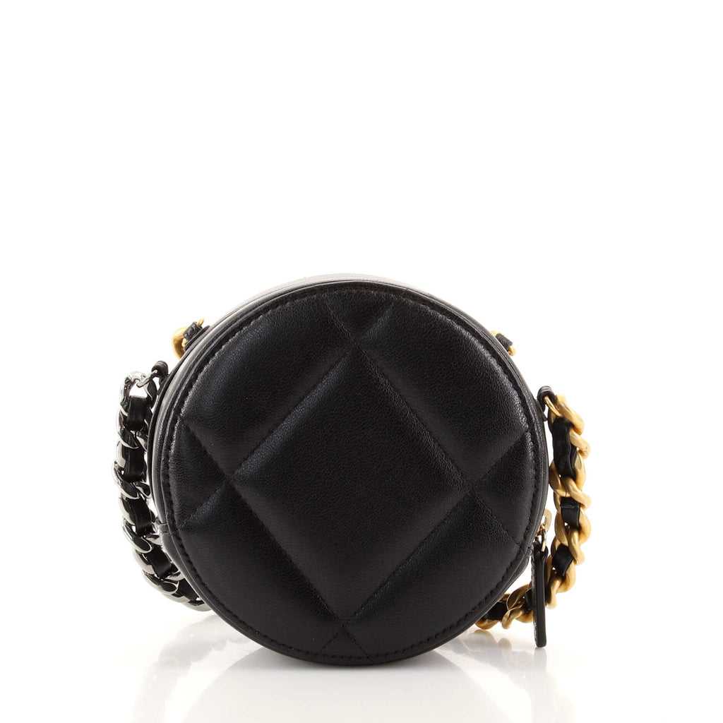 19 Round Clutch with Chain Quilted Lambskin