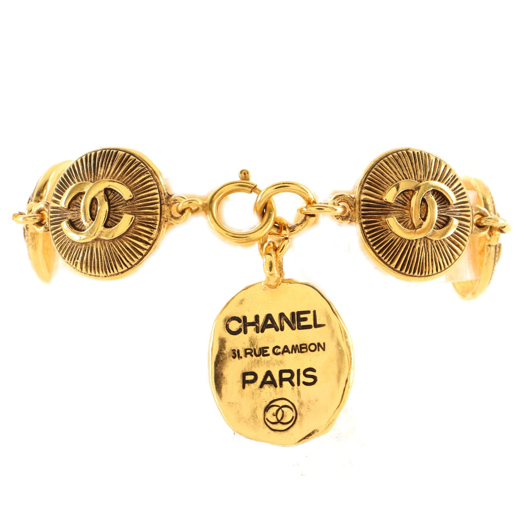 Vintage CC Medallion Charm Bracelet Metal