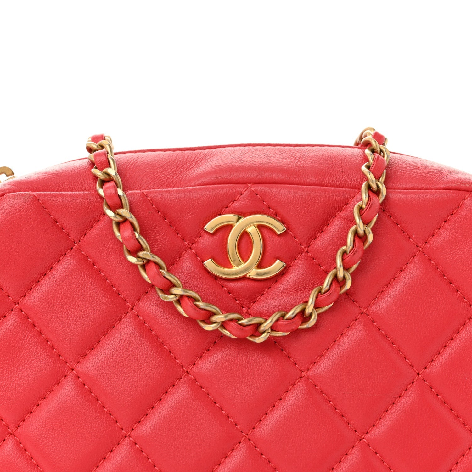 Lambskin Quilted CC Pearl Crush Camera Case Red