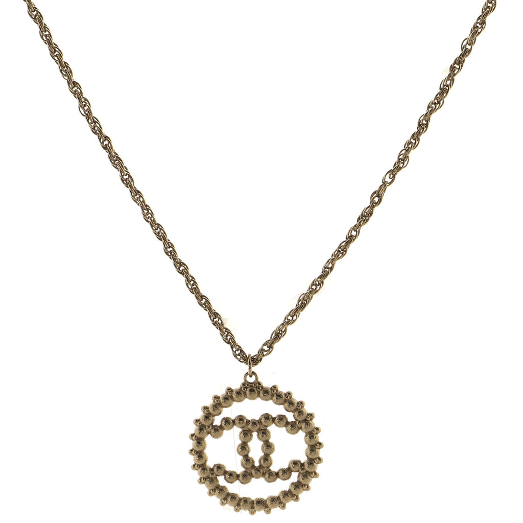 CC Round Pendant Necklace Metal with Faux Pearls