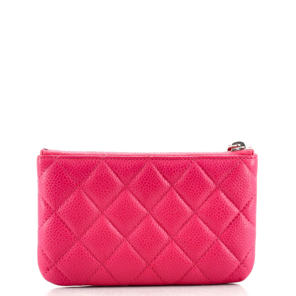 Classic O Case Pouch Quilted Caviar Mini