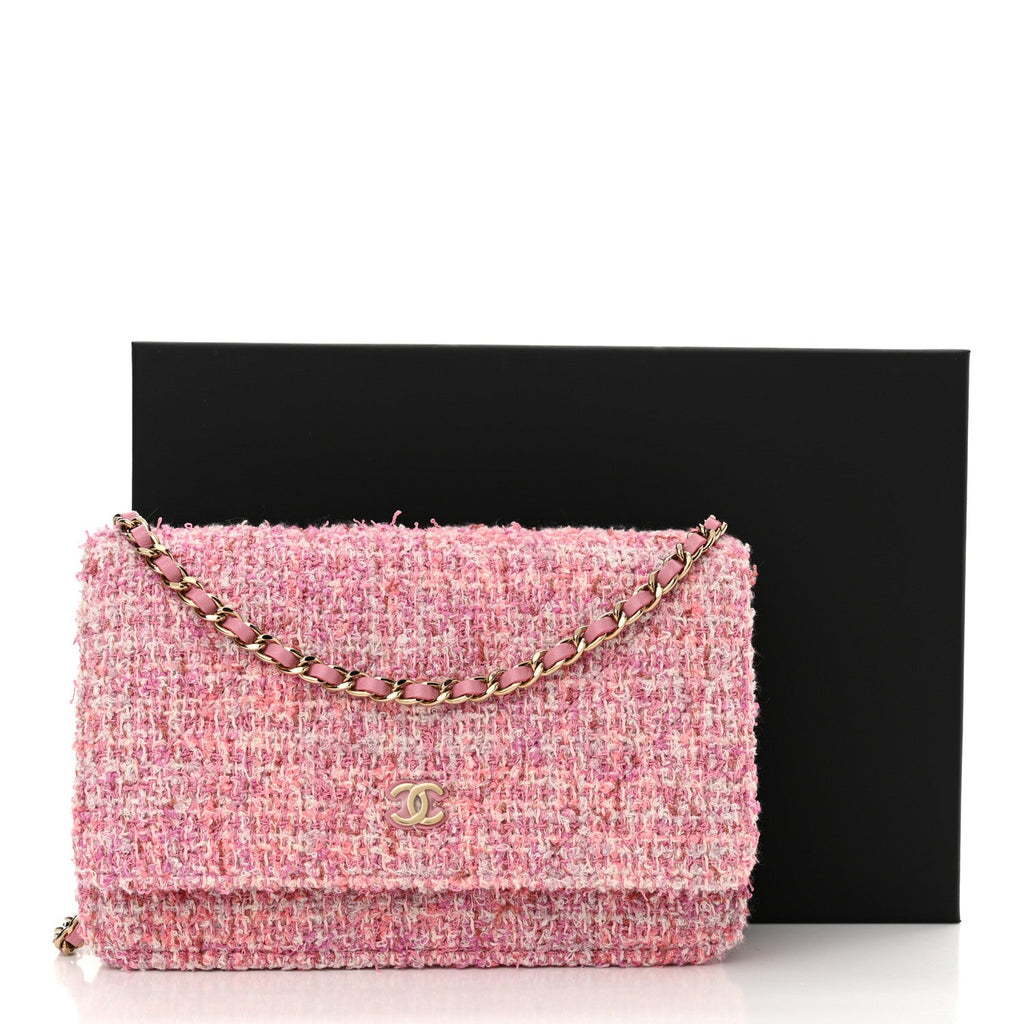 Tweed Quilted Wallet On Chain WOC Pink