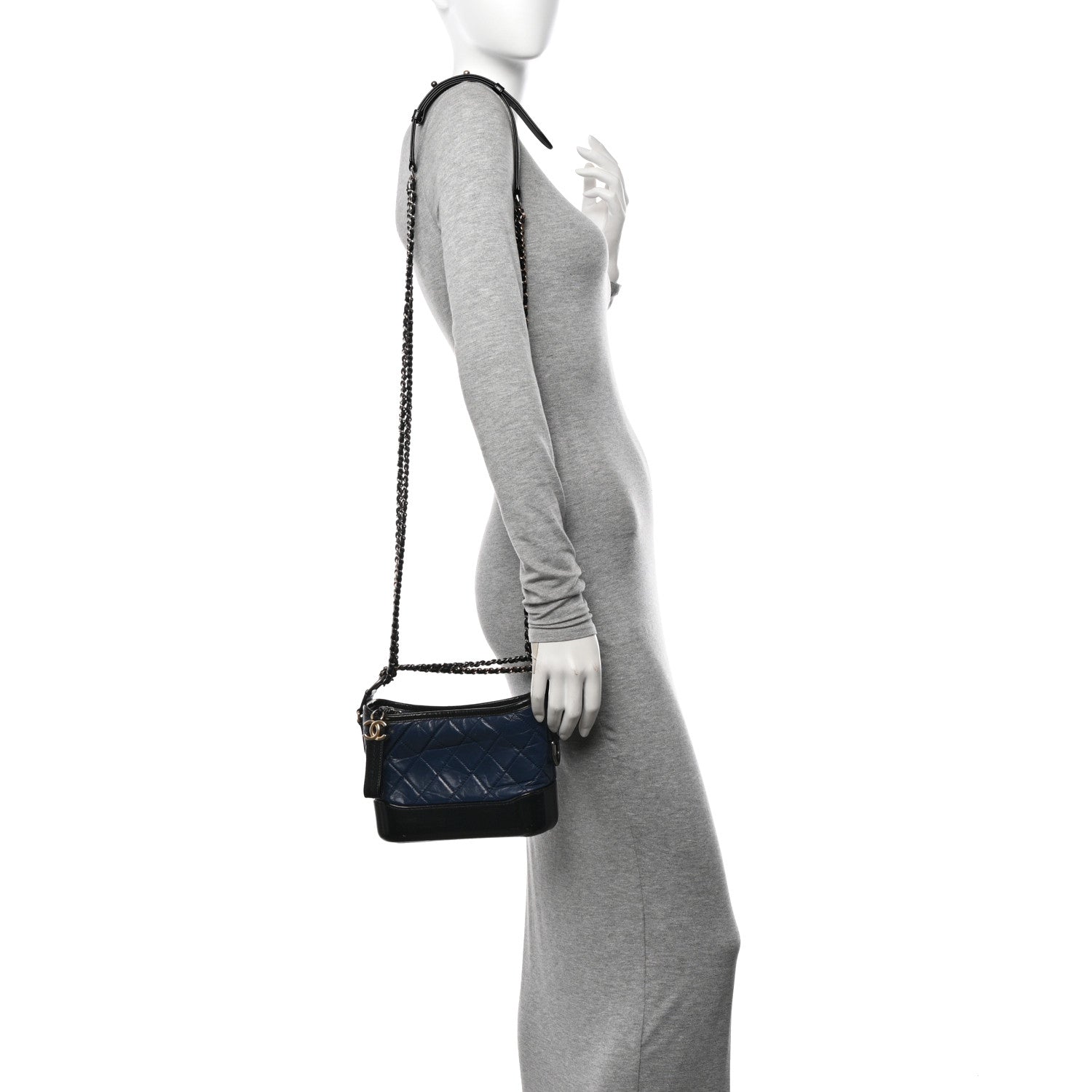 Aged Calfskin Quilted Small Gabrielle Hobo Navy Black