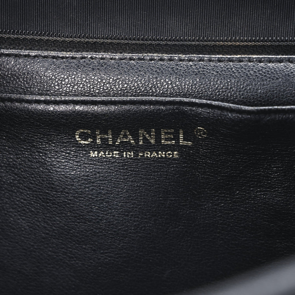 Caviar Quilted Maxi Single Flap Black